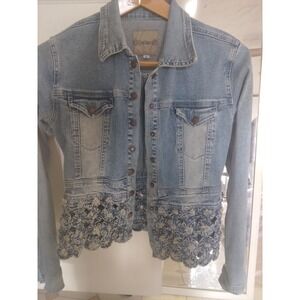 CJ Crest Jeans denim Jacket size M embellished Y2K snaps